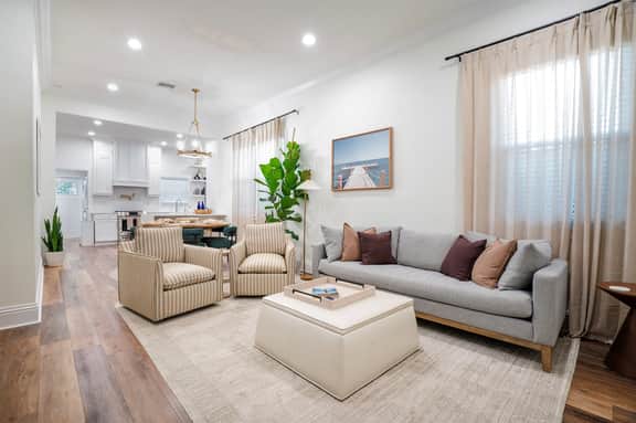 2509 W Dewey ST.