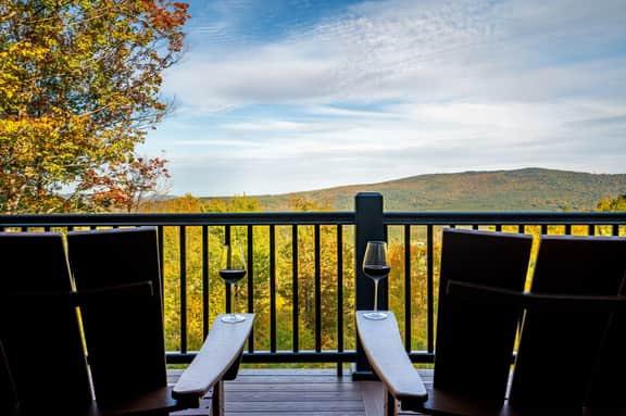 37 East View Dr
