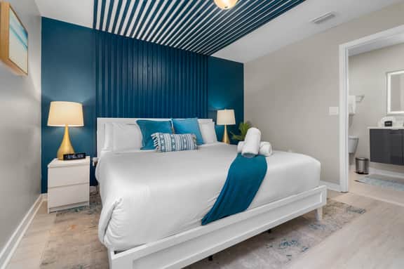 4444 Le Reve Ct
